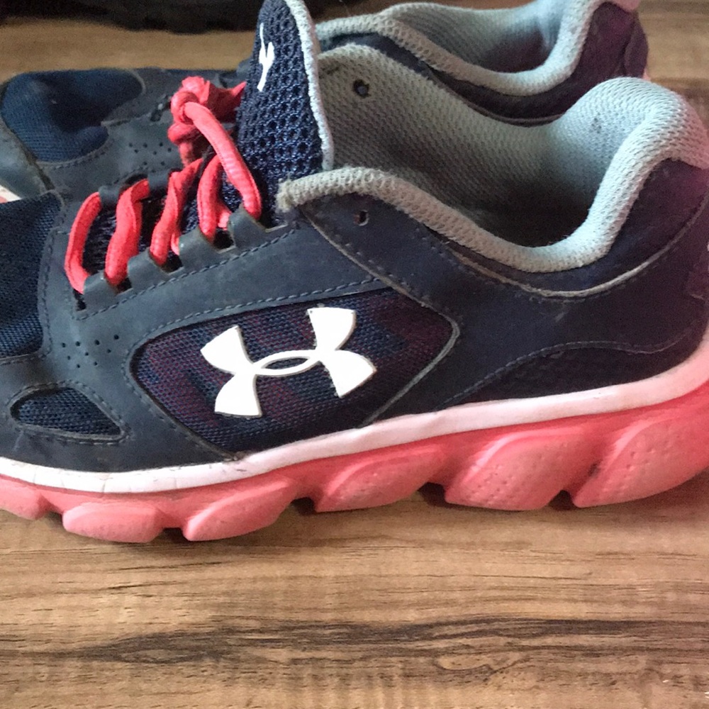 Under armor shoes